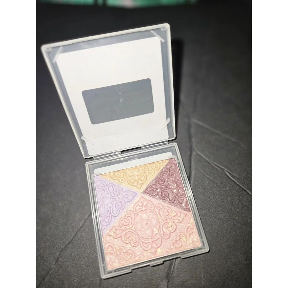 Mary Kay Filigree‎ Eye And Cheek Powder Splendid New